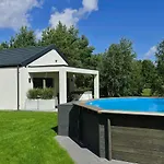 House Garden&spa-dom Nad Morzem Z Sauna I Jacuzzy Ferienhaus Odargowo