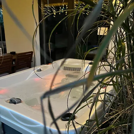 Ferienhaus House Garden&spa-dom Nad Morzem Z Sauna I Jacuzzy