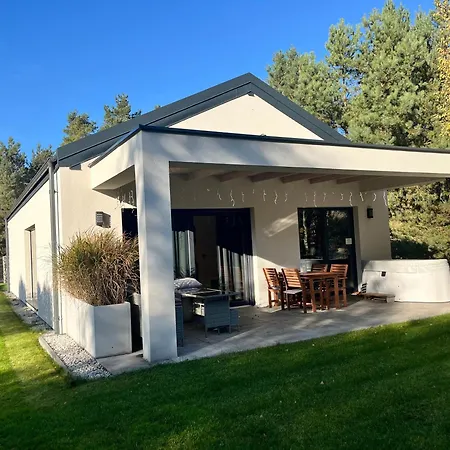 Ferienhaus House Garden&spa-dom Nad Morzem Z Sauna I Jacuzzy Odargowo