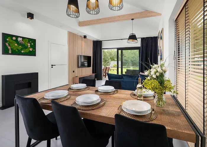 Semesterbostad House Garden&spa-dom Nad Morzem Z Sauna I Jacuzzy