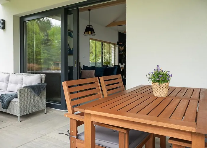 Semesterbostad House Garden&spa-dom Nad Morzem Z Sauna I Jacuzzy Odargowo